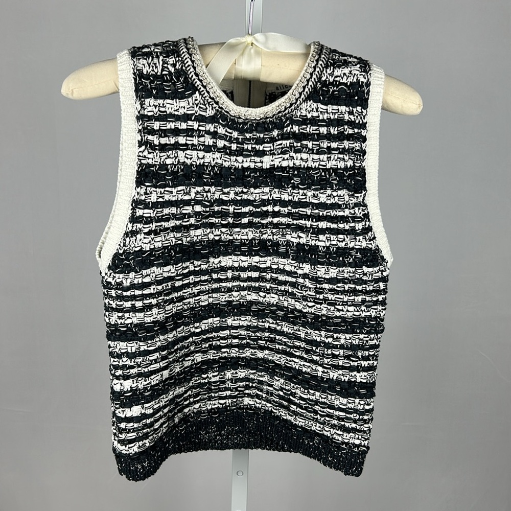 Alice + Olivia Sweater Vest with Chain detail size M